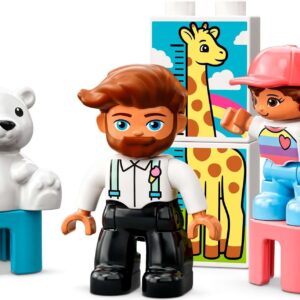 LEGO DUPLO Doctor Visit Set 10968 - Image 3