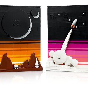 LEGO IDEAS Tales of the Space Age Set 21340 - Image 3