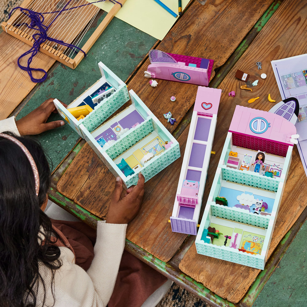 LEGO Gabby’s Dollhouse 10788 Building Toy Set (498 Pieces) - Image 7