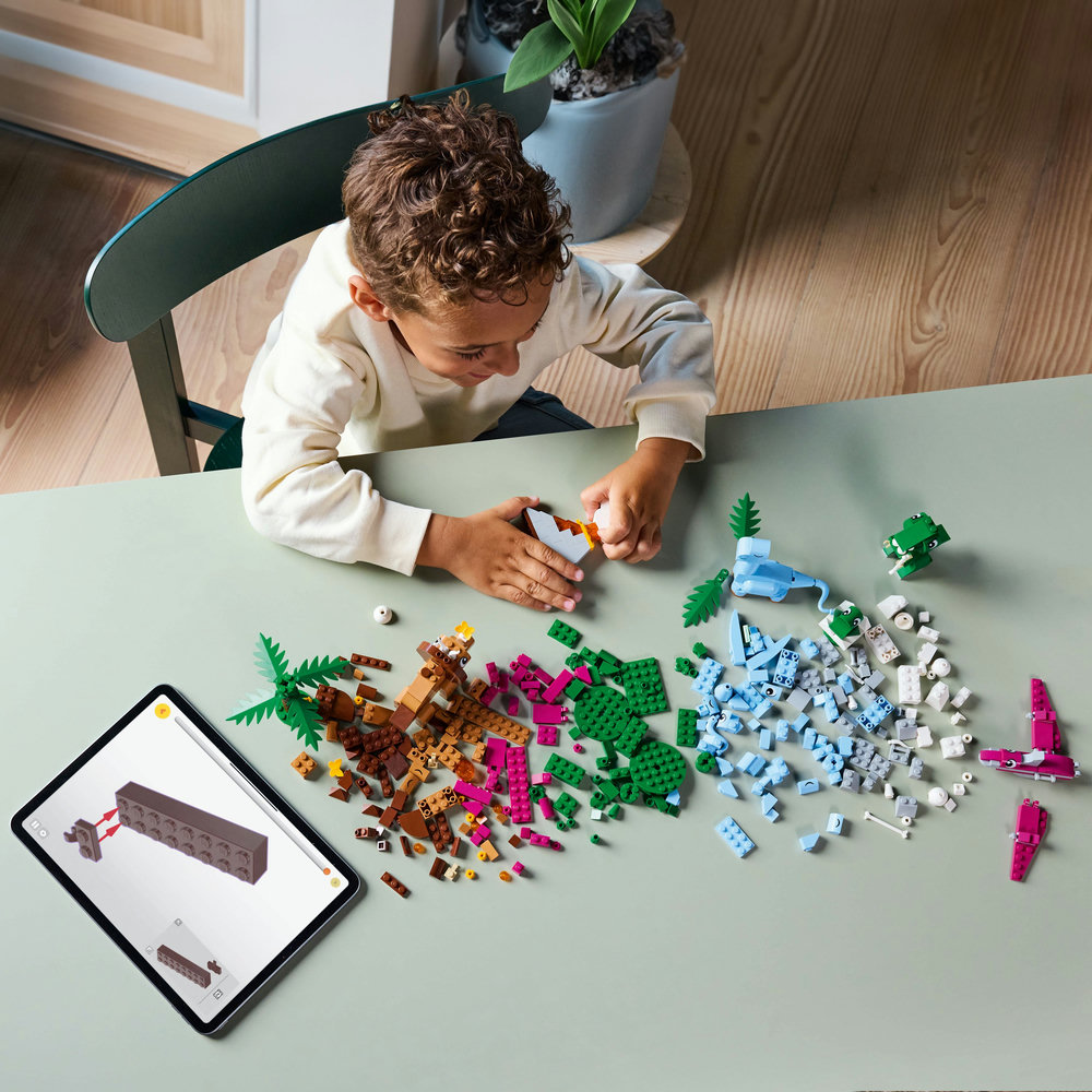 LEGO Classic Creative Dinosaurs, Imaginative Toy Models 11041 - Image 7