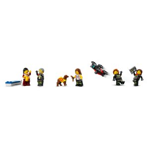 LEGO City Fire Station with Fire Engine Playset 60414 - Image 6