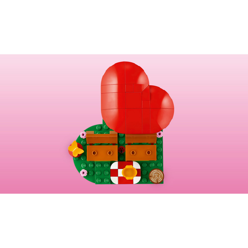 LEGO Hedgehog Picnic Date Animal Toy Playset 40711 - Image 5