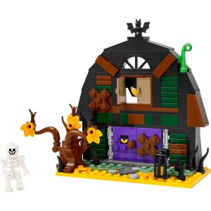 LEGO Halloween Barn Building Toy 40721 - Image 2