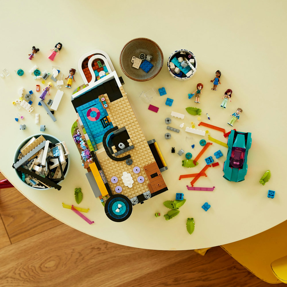 LEGO Friends Andrea's Modern Mansion Toy House 42639 - Image 7