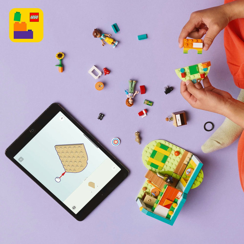 LEGO Friends Autumn’s Room Pretend-Play Toy Building Set 42646 - Image 11