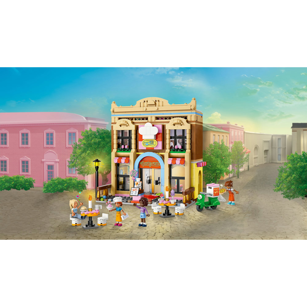 LEGO Friends Restaurant and Cooking School Pretend-Play Role-Play Toy 42655 - Image 3