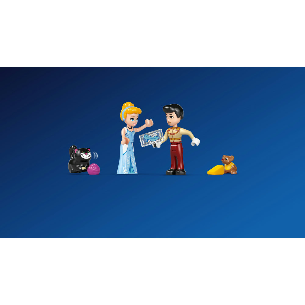 LEGO Disney Princess Cinderella’s Castle & Horse Carriage Building Set 43275 - Image 4