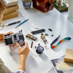 LEGO Creator Retro Camera 3in1 Toy 31147 - Image 7