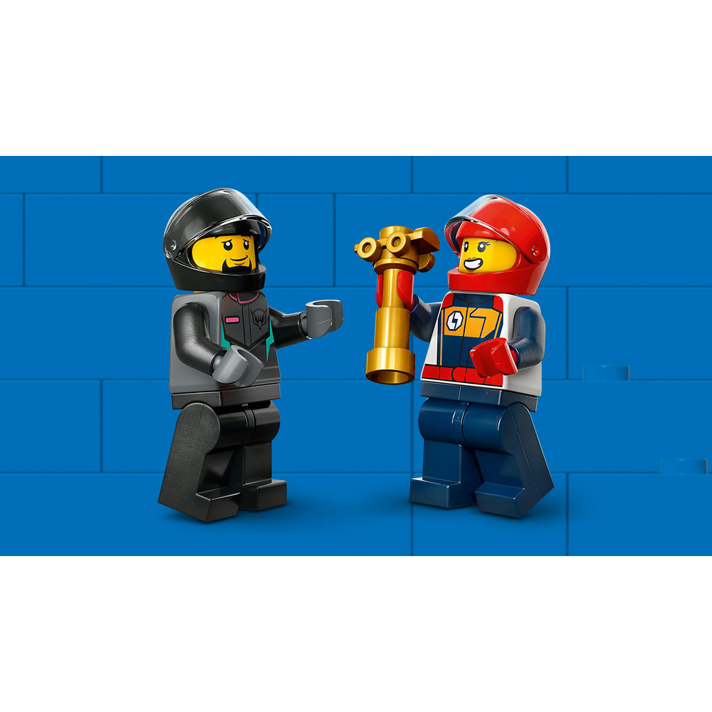 LEGO City Go-Karts and Race Drivers Toy Set 60400 - Image 6