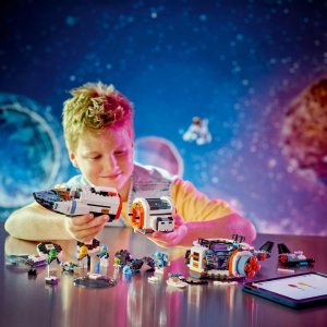LEGO City Modular Galactic Spaceship, Outer Space Toy for Kids 60446 - Image 7