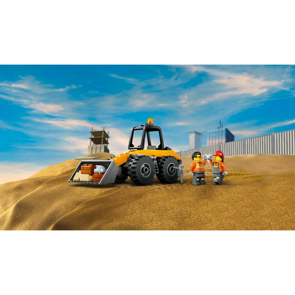 LEGO City Yellow Construction Wheel Loader Buildable Vehicle Set 60450 - Image 4