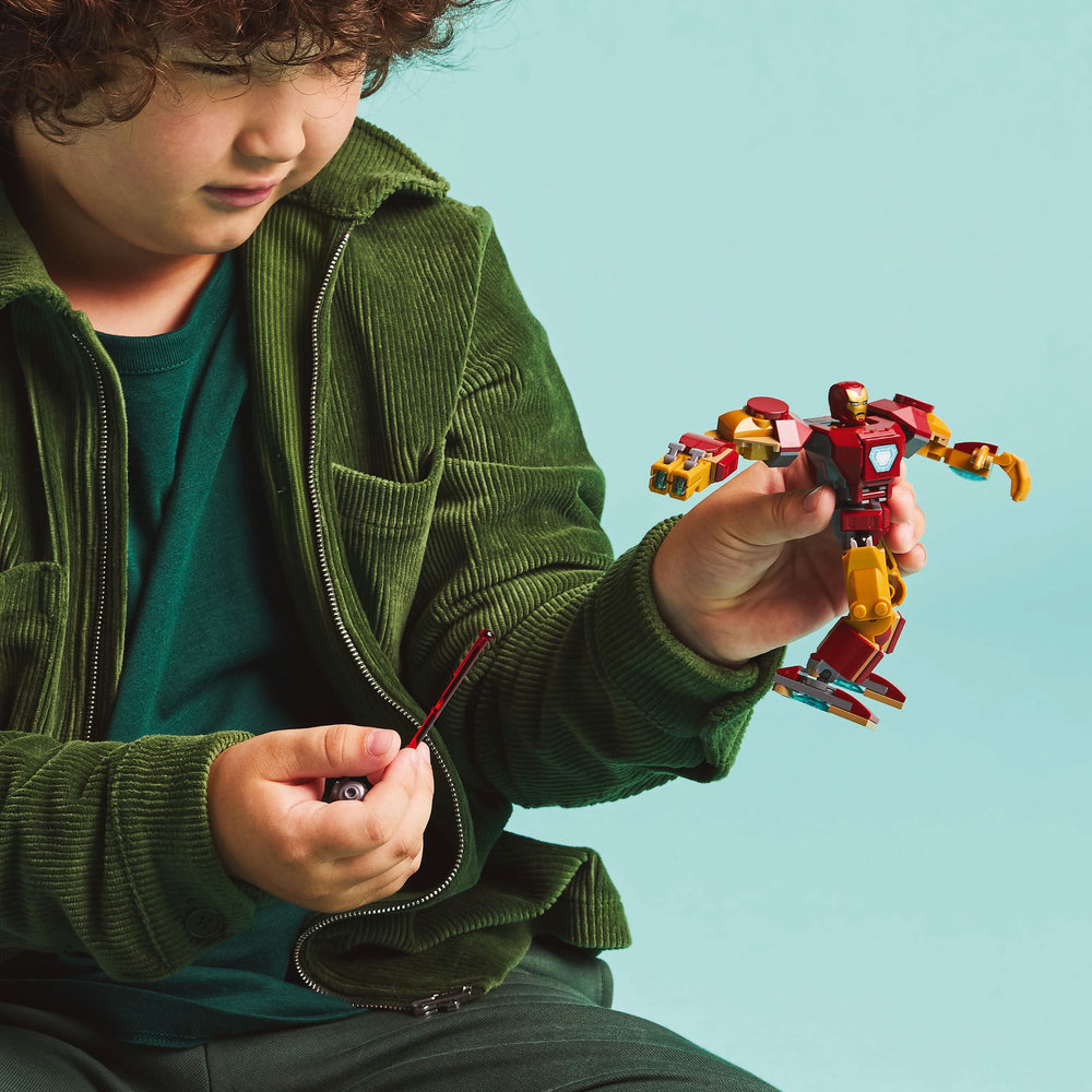 LEGO Marvel Iron Man Mech vs. Ultron Buildable Super Hero Figure Playset 76307 - Image 10