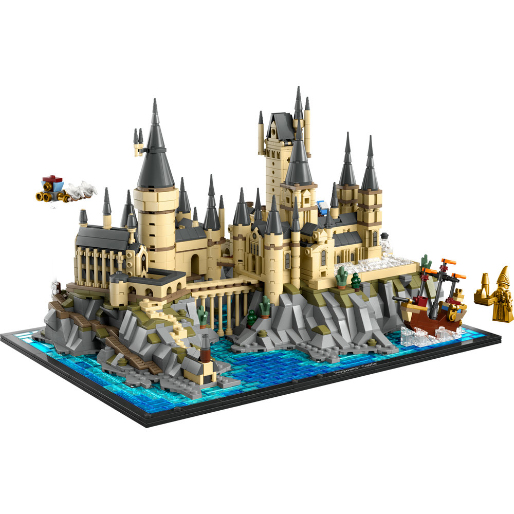 LEGO Harry Potter Hogwarts Castle and Grounds 76419 Building Set (2,660 Pieces) - Image 2