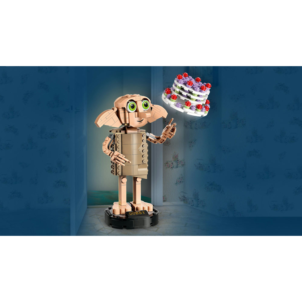 LEGO Harry Potter Dobby the House-Elf 76421 Building Toy Set (403 Pieces) - Image 4