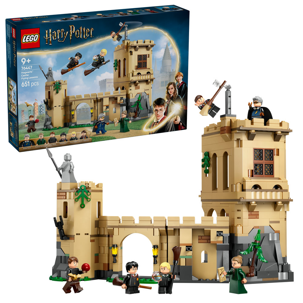 LEGO Harry Potter Hogwarts Castle: Flying Lessons Adventure Set 76447 - Image 1
