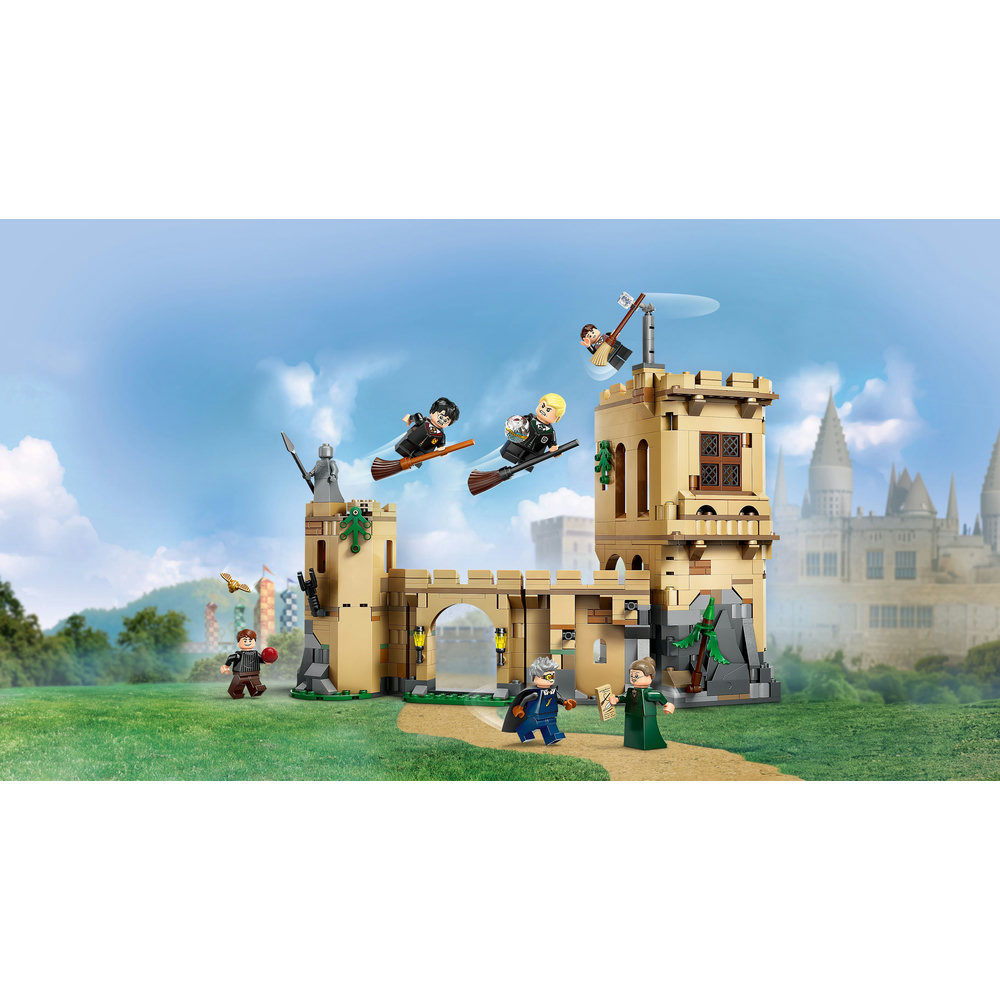 LEGO Harry Potter Hogwarts Castle: Flying Lessons Adventure Set 76447 - Image 3