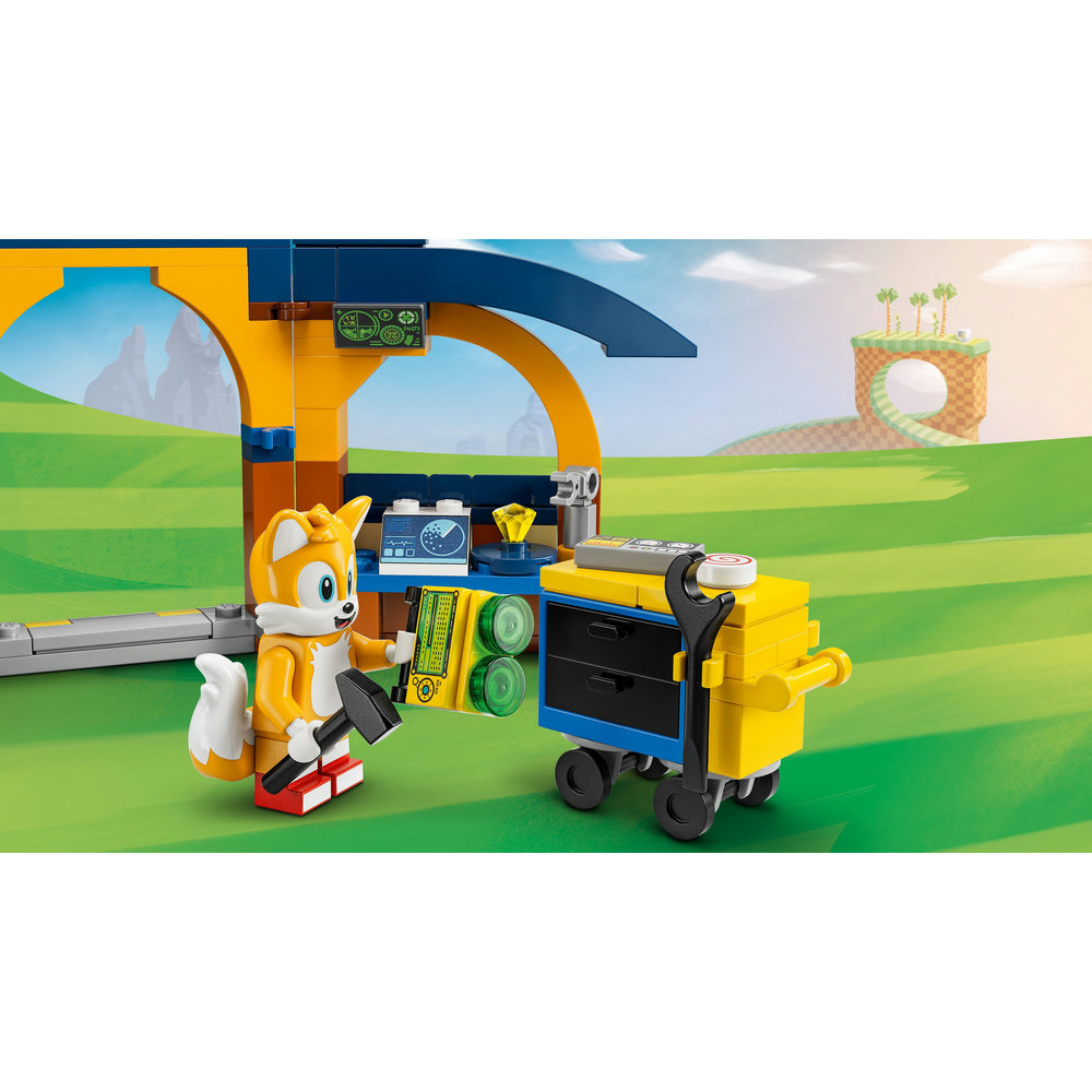 LEGO Sonic the Hedgehog Tails’ Workshop and Tornado Plane 76991 (376 Pieces) - Image 4