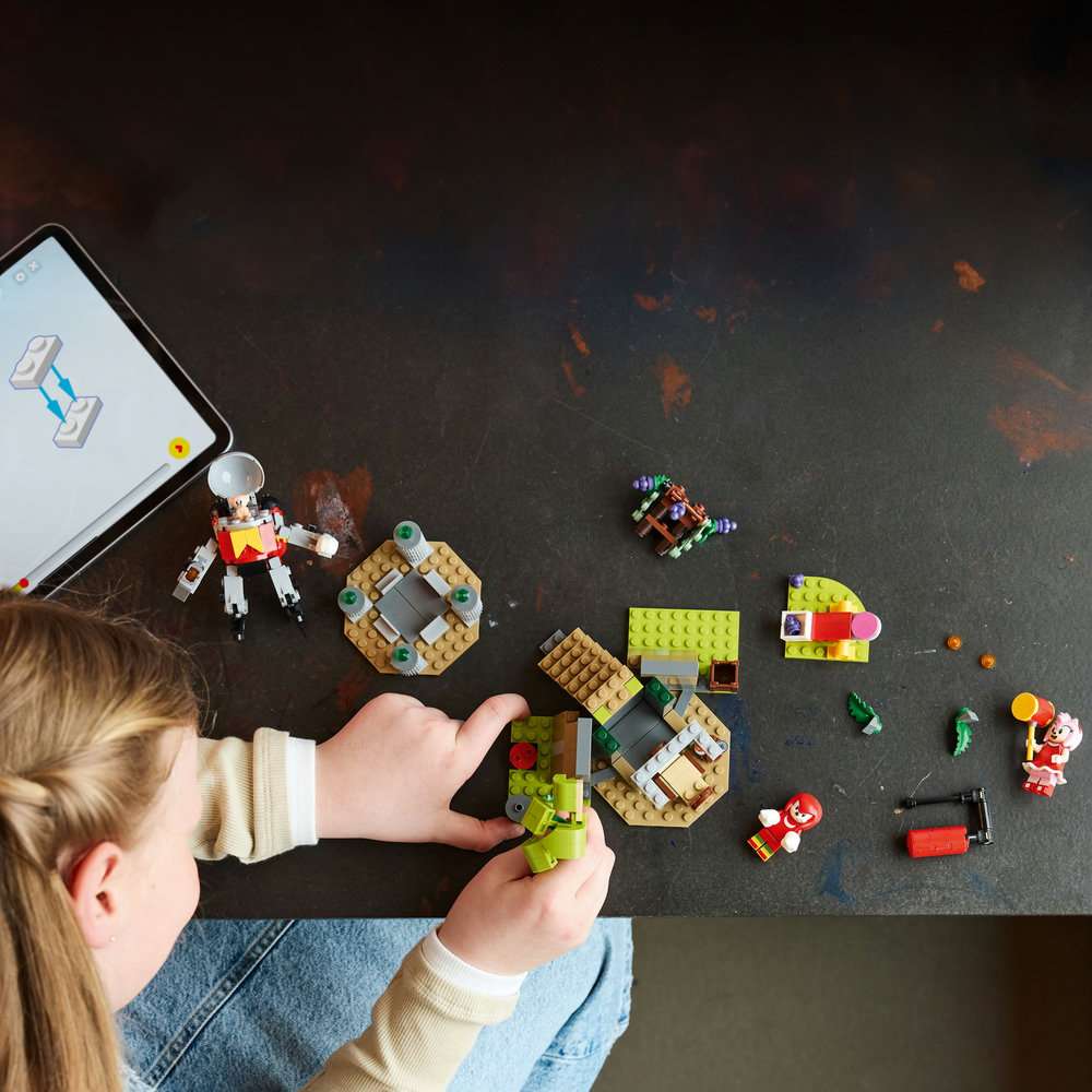 LEGO Sonic the Hedgehog Knuckles and the Master Emerald Shrine 76998 - Image 7