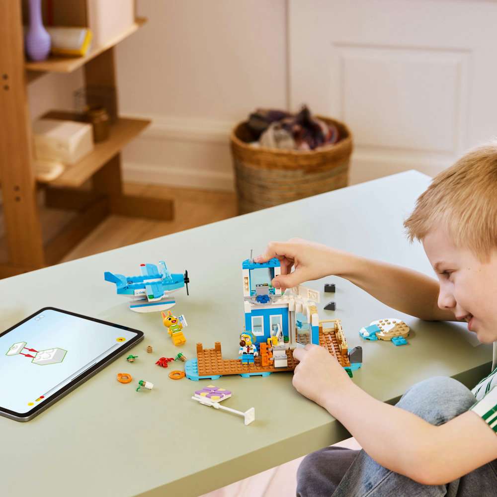 LEGO Animal Crossing Fly with Dodo Airlines Airport Toy 77051 - Image 7