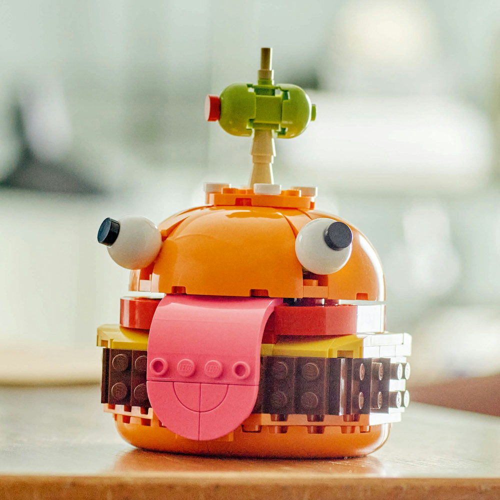 LEGO Fortnite Durrr Burger Building Toy Set 77070 - Image 12