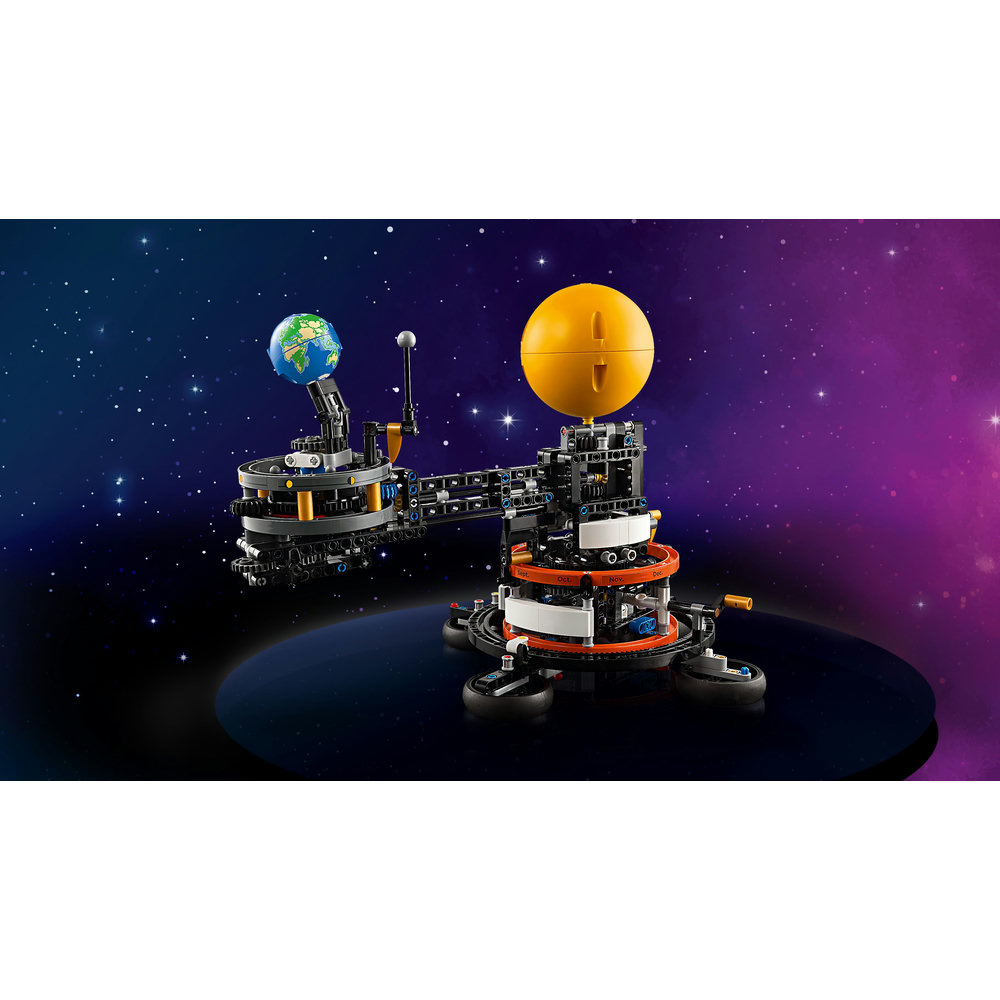 LEGO Technic Planet Earth and Moon in Orbit 42179 - Image 3