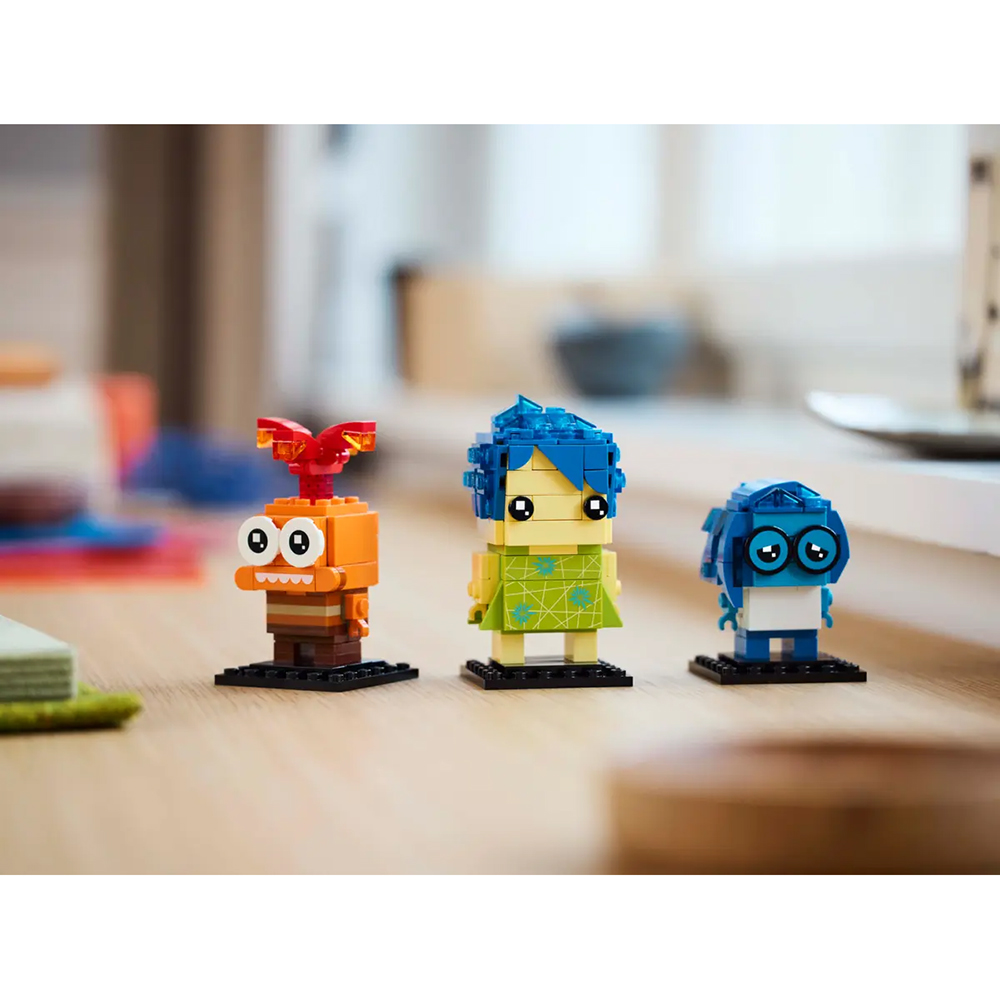 LEGO Brickheadz Disney Inside Out 2 Joy, Sadness & Anxiety Set 40749 - Image 6