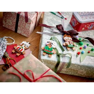 LEGO Christmas Gingerbread Ornaments Seasonal Promotional Set 40642 - Image 3