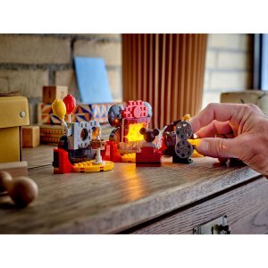 LEGO Disney 100 Years Celebration 40600 GWP Exclusive Set - Image 4