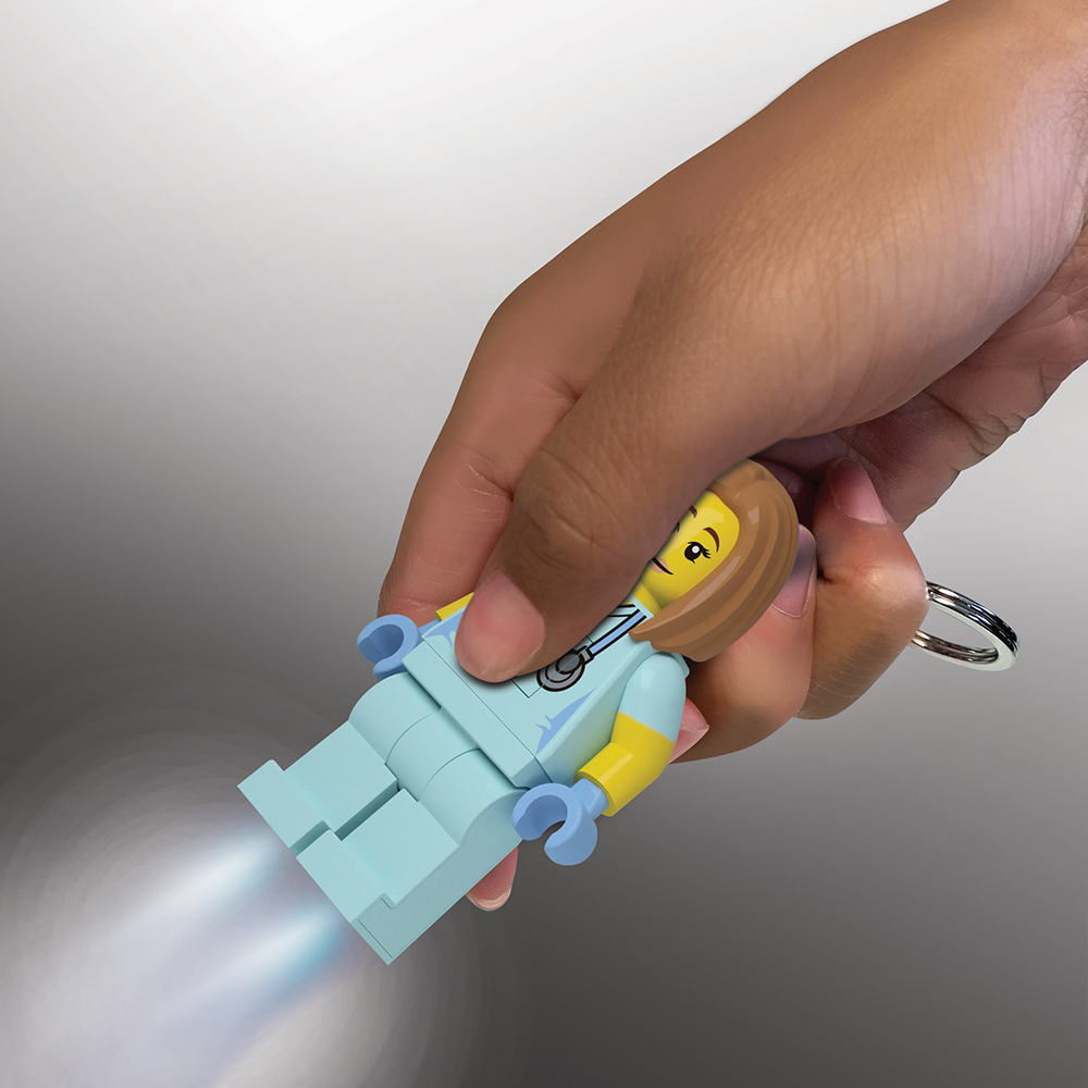 LEGO Nurse / Veterinarian Minifigure Iconic Key Light (Keyring / Keychain) - Image 6