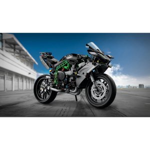 LEGO Technic Kawasaki Ninja H2R Motorcycle Set 42170 - Image 3