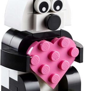 LEGO Creator Valentine Panda Polybag Set 40396 - Image 1