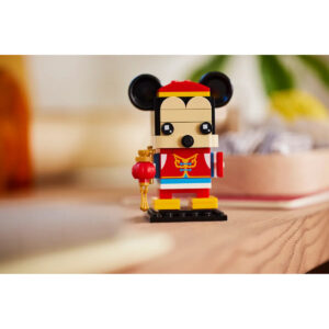 LEGO Disney Brickheadz Spring Festival Mickey Mouse 40673 - Image 3