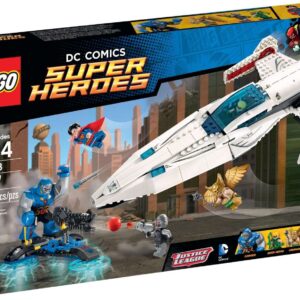 LEGO Super Heroes Darkseid Invasion Set 76028 (Damaged Box) - Image 1