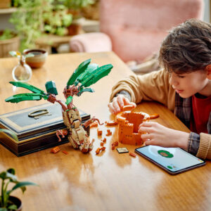 LEGO Harry Potter Mandrake Plant Toy, Magical Gift 76433 - Image 7