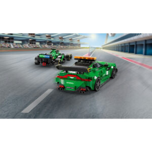 LEGO Speed Champions Aston Martin Safety Car & AMR23 76925 - Image 5