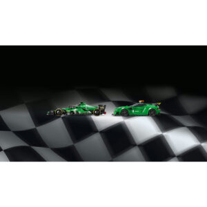 LEGO Speed Champions Aston Martin Safety Car & AMR23 76925 - Image 6