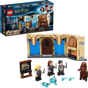 LEGO Harry Potter Hogwarts Room of Requirement Set 75966 - Image 1
