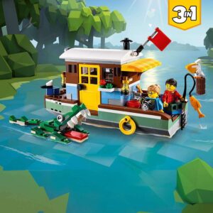 LEGO Creator 3in1 Riverside Houseboat Seaplane and Fishing Village Set 31093 - Image 3