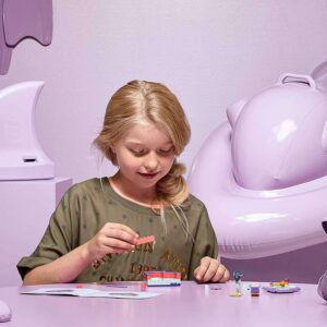 LEGO Friends Emma’s Summer Heart Box Set 41385 - Image 7