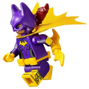 LEGO Batman Movie Batgirl Minifigure with Batarang from 70906 70917 - Image 3