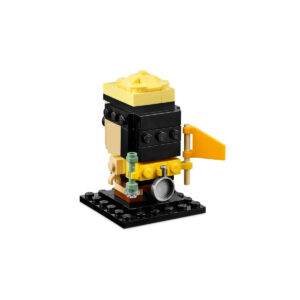 LEGO Brickheadz Disney Up Carl, Russell & Kevin Figures Set 40752 - Image 6