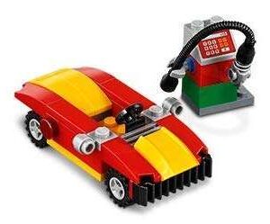 LEGO Creator Car And Petrol Pump Polybag Set 40277 - Image 1