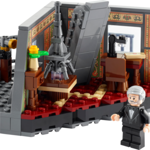 LEGO Ideas Gustave Eiffel's Apartment Promo Set 40579 - Image 2