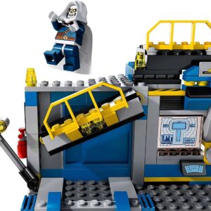 LEGO Super Heroes Hulk Lab Smash Set 76018 - Image 8