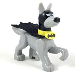 LEGO Super Heroes Ace Batdog Minifigure from 76110 - Image 1