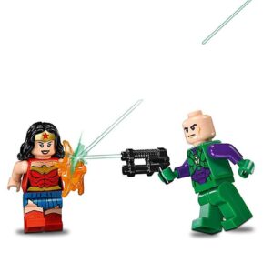 LEGO UK 76097 Super Heroes Lex Luthor Mech Takedown Set - Image 10