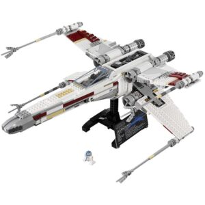 LEGO Star Wars UCS Ultimate Collector Series - Red Five X Wing Starfighter Set 10240 - Image 4