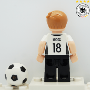Toni Kroos DFB German Football Team LEGO Minifigures 71014 - Image 2