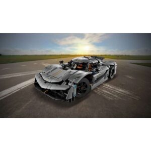 LEGO Technic Koenigsegg Jesko Absolut Grey Hypercar 42173 - Image 3