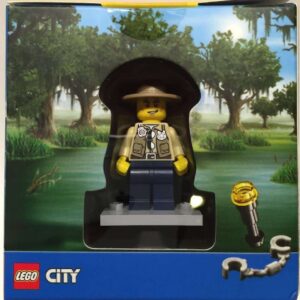 LEGO Exclusive Target Minifigure Gift Set 5004076 Superboy, Green ninja Lloyd, Lavertus, and City Adventure Ranger - Image 5